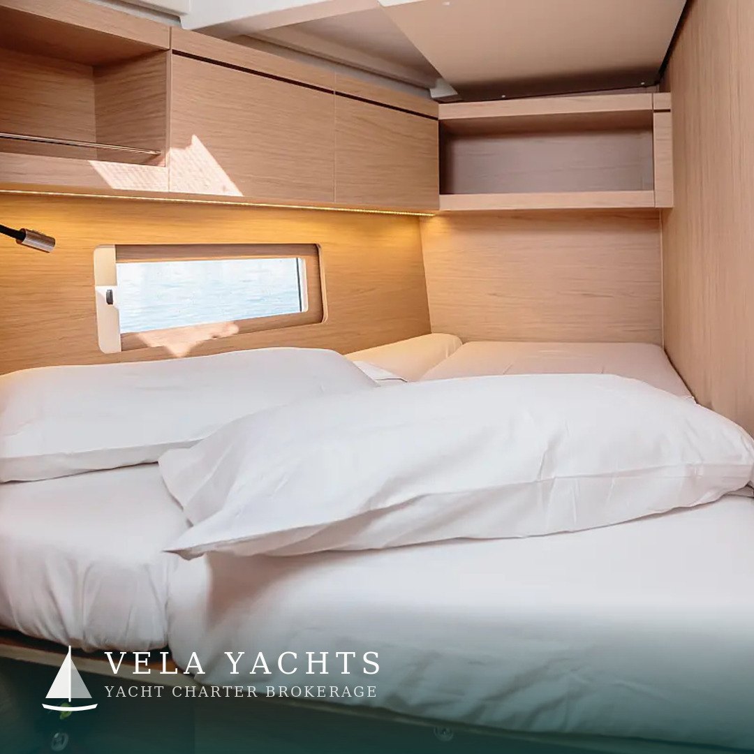 Eirene — Beneteau Oceanis 46.1 yacht charter, Marina di Olbia, Sardinia, Italy (photo 14)