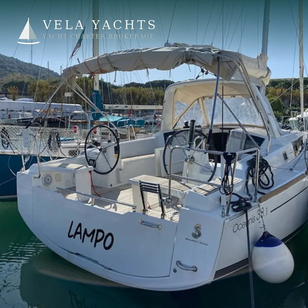 Lampo — Beneteau Oceanis 38.1 yacht charter, Porto Mirabello, La Spezia, Italy (photo 2)